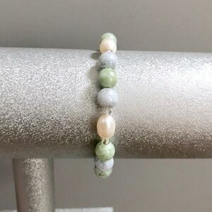 Cultured pearl, crystal, & stone bracelet